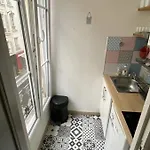 Appartement Situe A Proximite Des Galeries Lafayette Et De L\'Opera Garnier